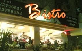 مطعم بيسترو واجبات ايطالية 