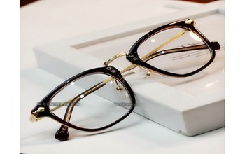 نظارات الامل الذكية للمكفوفين